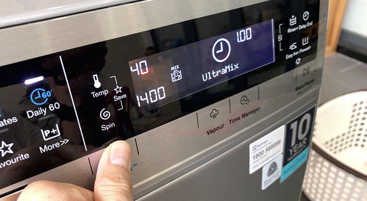 Máy Giặt Cửa Trước Electrolux Inverter 11 Kg EWF1141R9SB